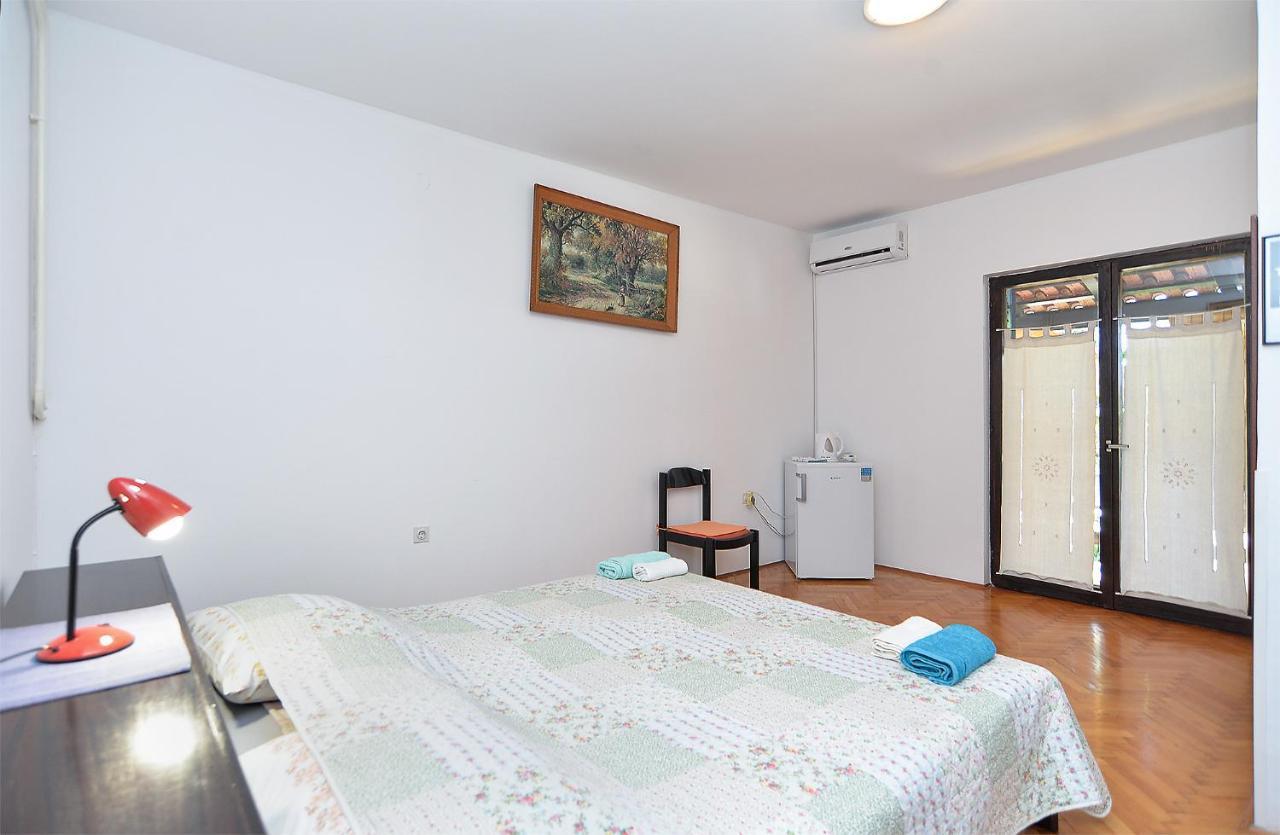 Rooms Veli Vrh 2208 Pula Zewnętrze zdjęcie