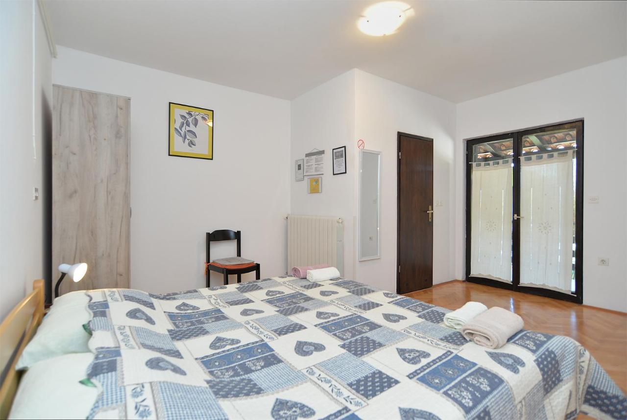Rooms Veli Vrh 2208 Pula Zewnętrze zdjęcie