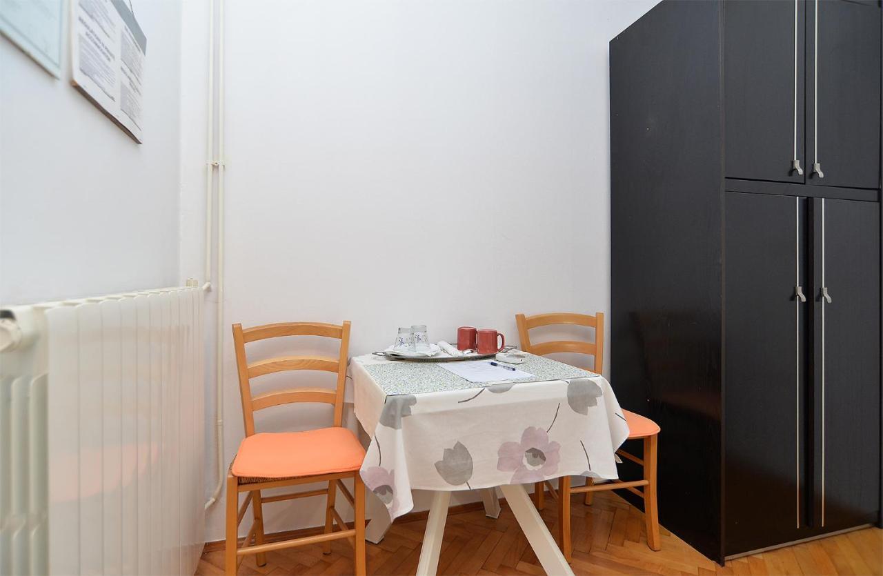 Rooms Veli Vrh 2208 Pula Zewnętrze zdjęcie