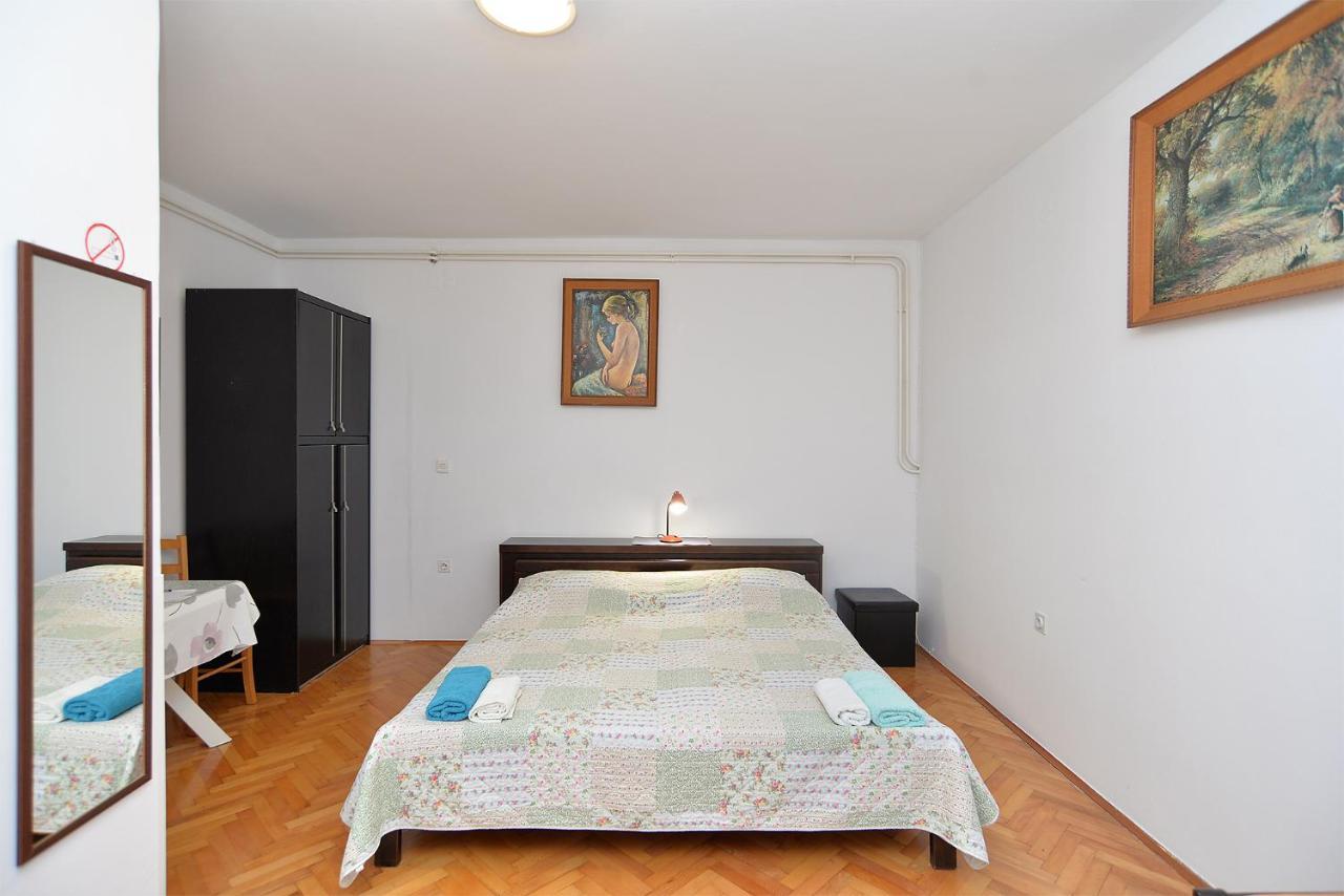 Rooms Veli Vrh 2208 Pula Zewnętrze zdjęcie