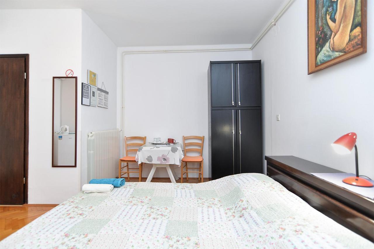 Rooms Veli Vrh 2208 Pula Zewnętrze zdjęcie